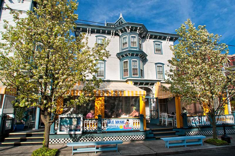 Mad Batter Restaurant and Bar