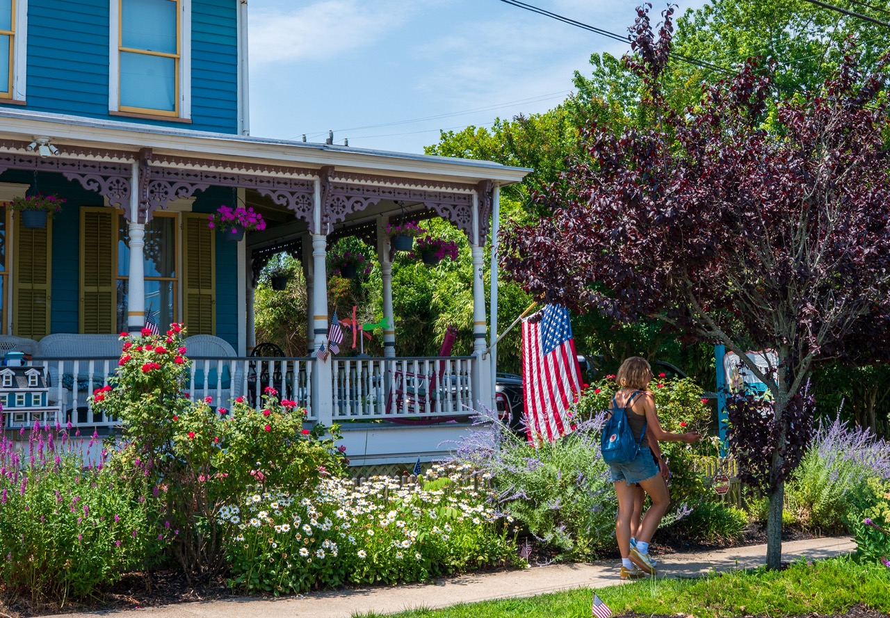 Afternoon Walk in Cape May